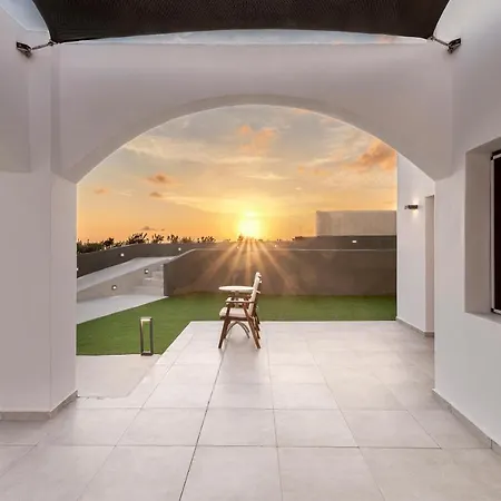 Pearl By Pearl Collection 4*