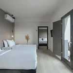 Pearl By Pearl Collection 4* Imerovigli (Santorini)