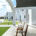 Hotel Pearl By Pearl Collection