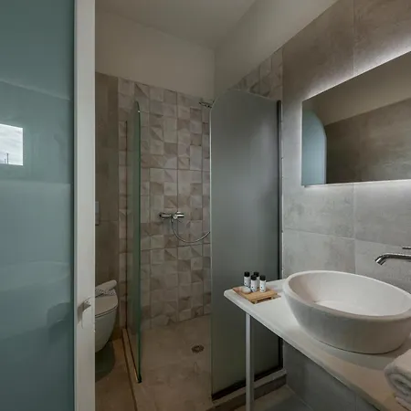 Отель Pearl By Pearl Collection 4*