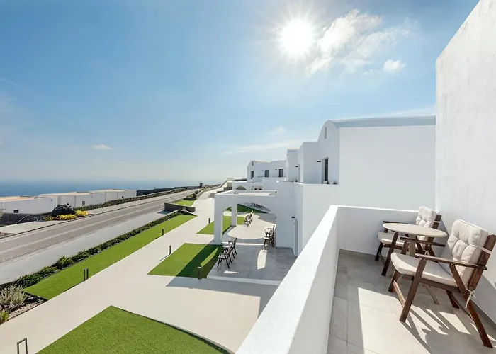 Pearl By Pearl Collection 4*